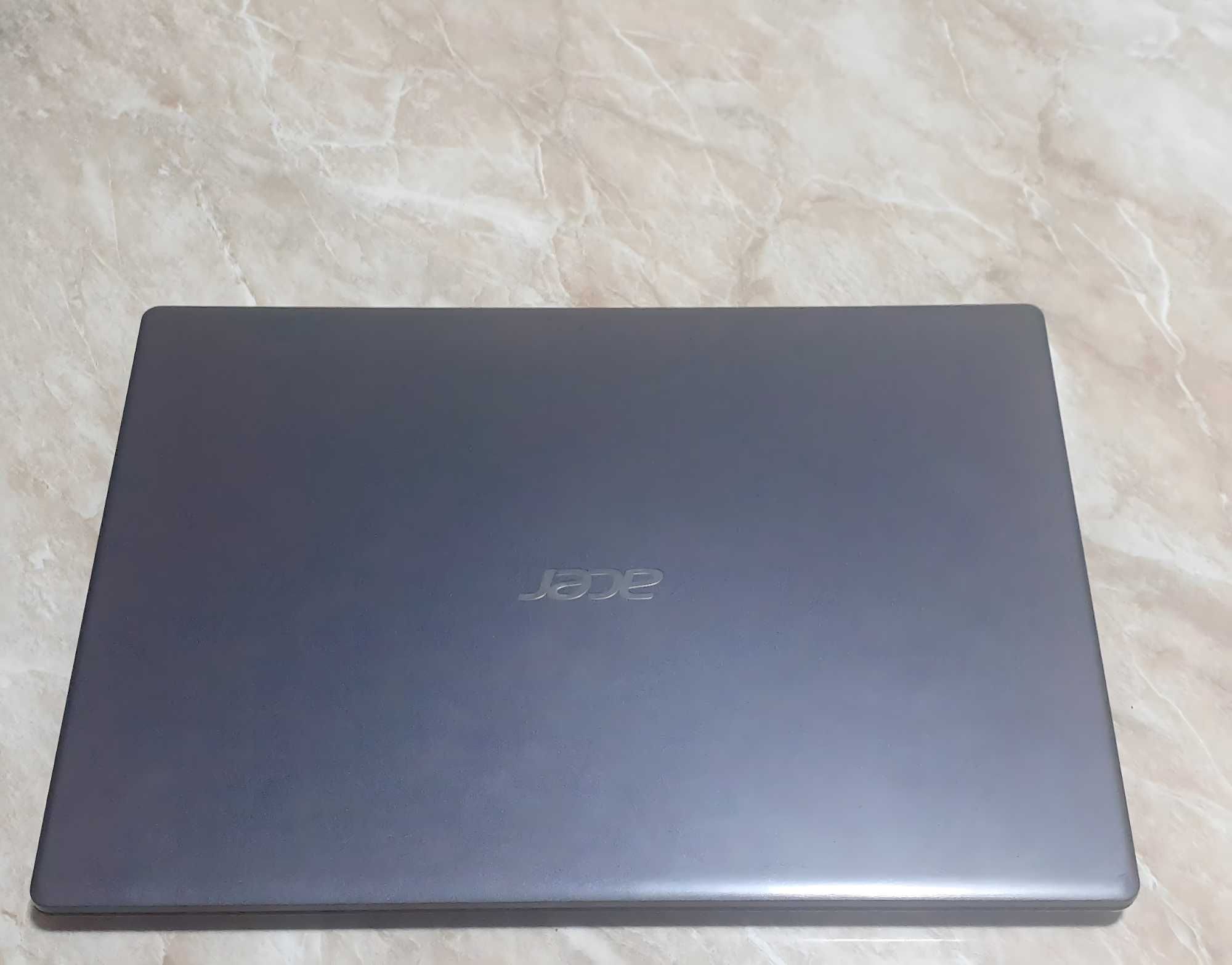 Acer Aspire 3 i7 core-10510U.