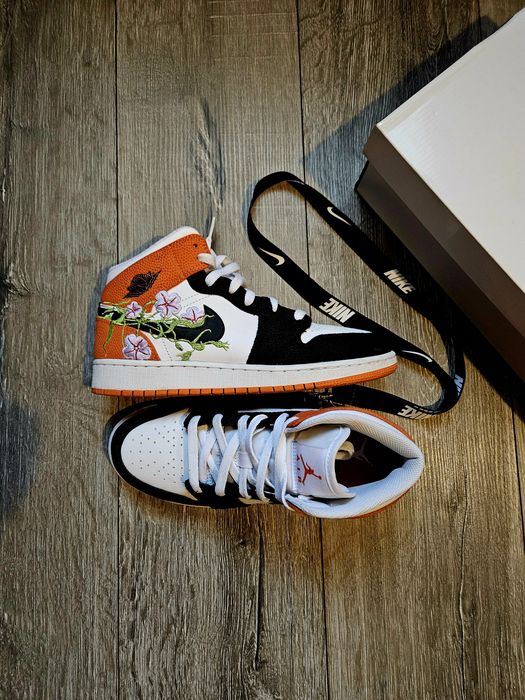 Nike Air Jordan 1 Mid