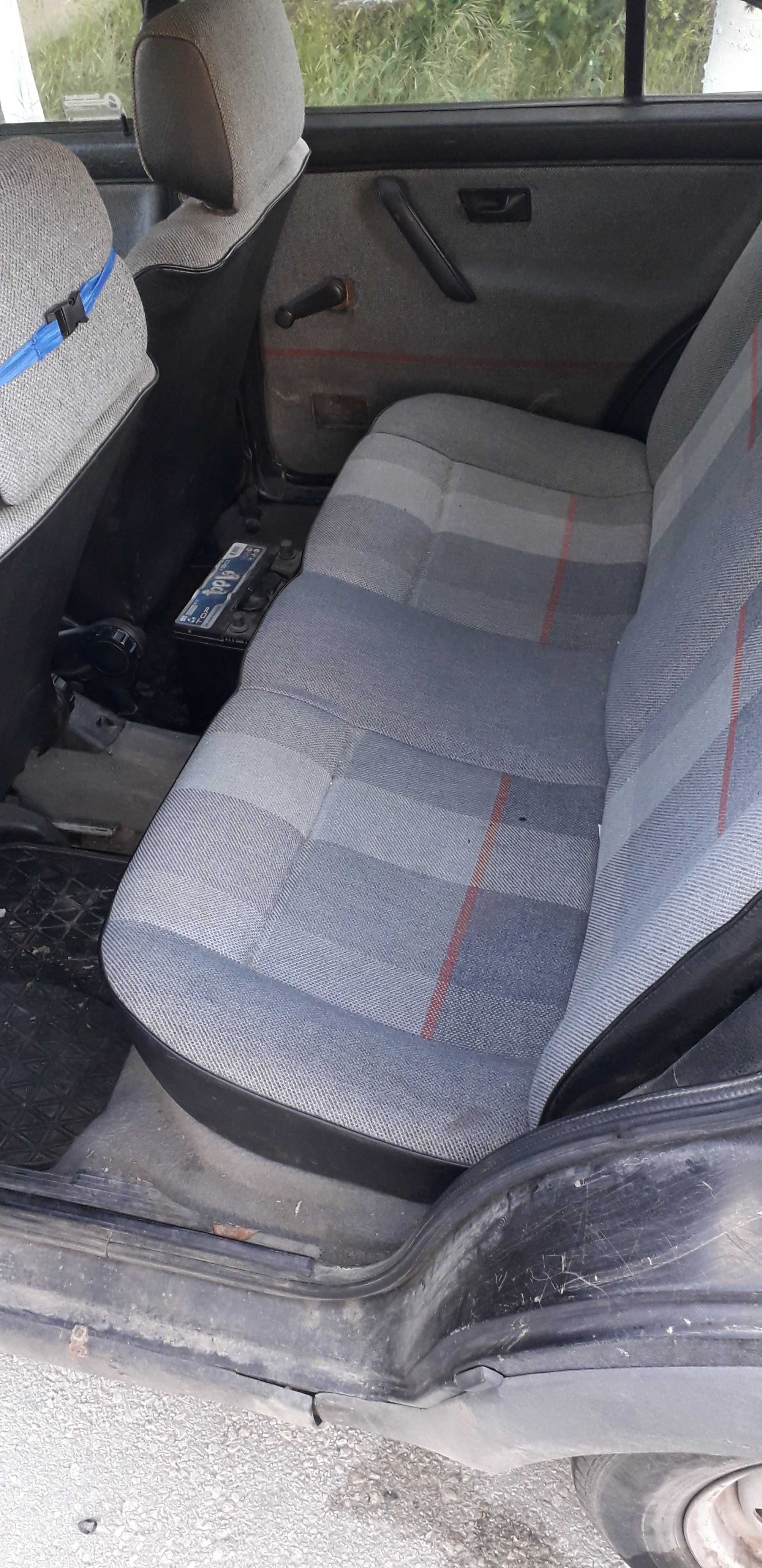 VW Golf 2    1.6  /75 кс/   ГАЗ