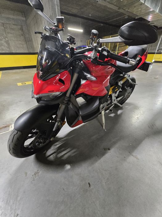 Ducati streetfigter v2 2023 Variante auto