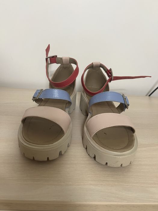 Sandale de vara din piele