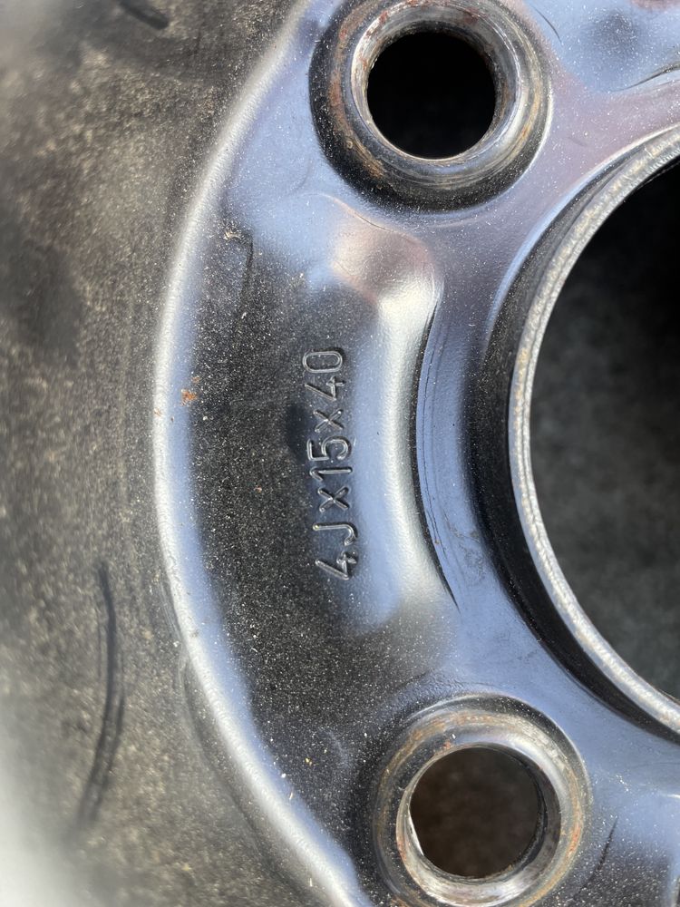 Гума патерица за Ford 15”