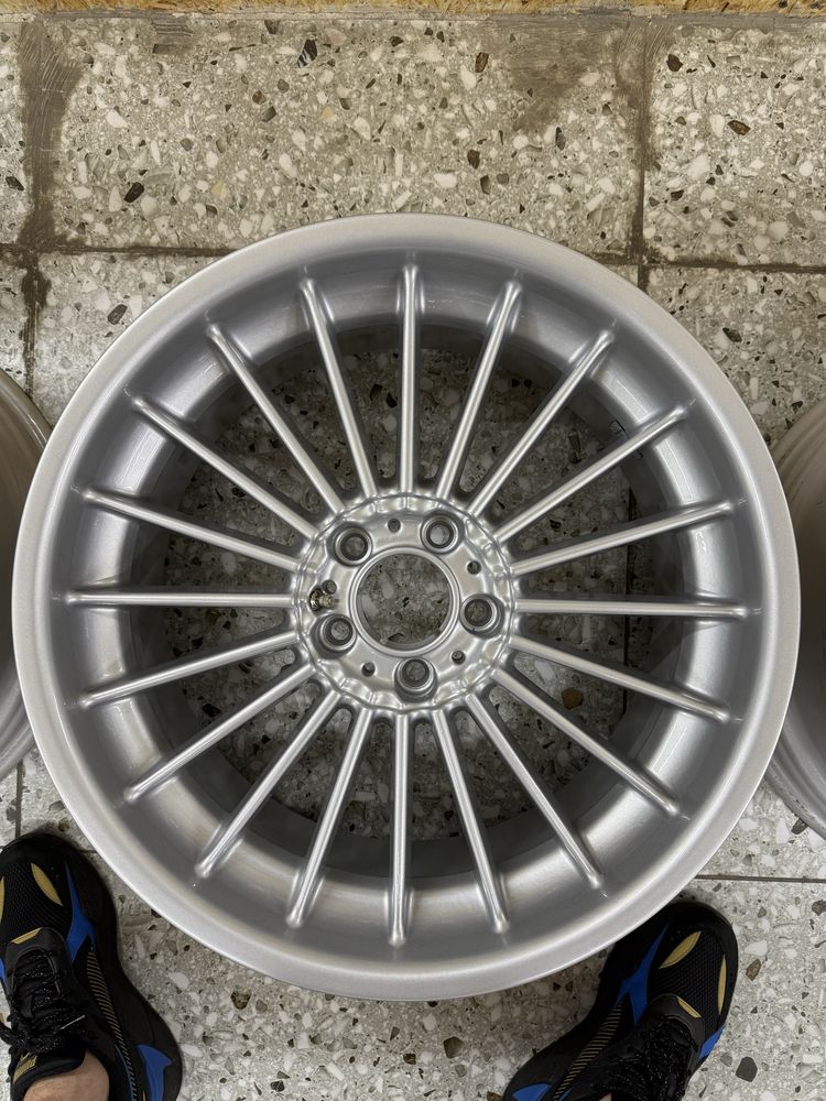 Продам диски Alpina r 20
