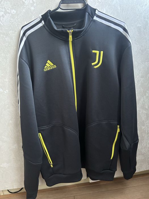 Суитшърт на Ювентус /Juventus