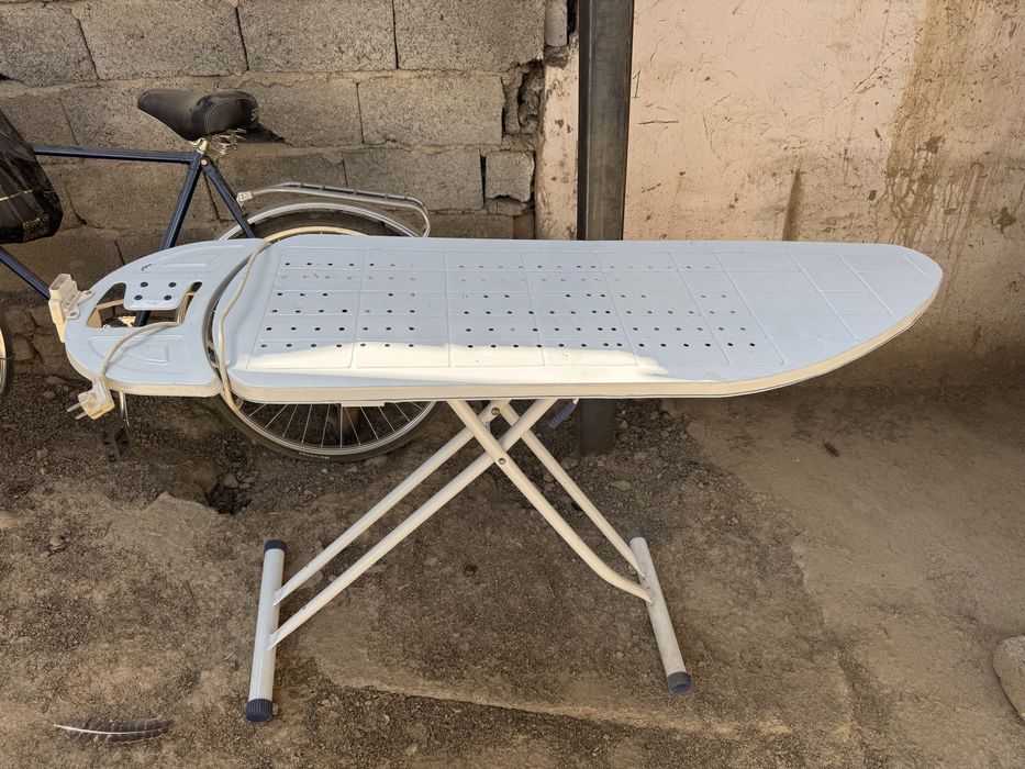 Продам гладильный стол туреский