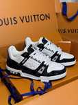 Louis Vuitton Sneakers Black and White Monogram - REDUCERE