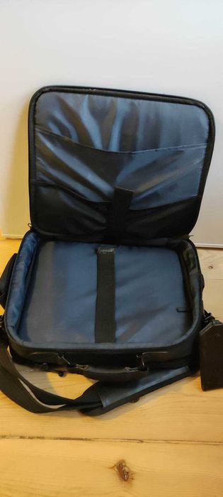 Бизнес чанта за лап топ IBM