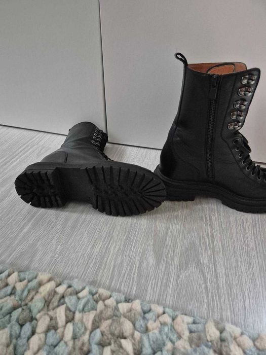 Ghete Musette, marime 35 [purtate o singura data]