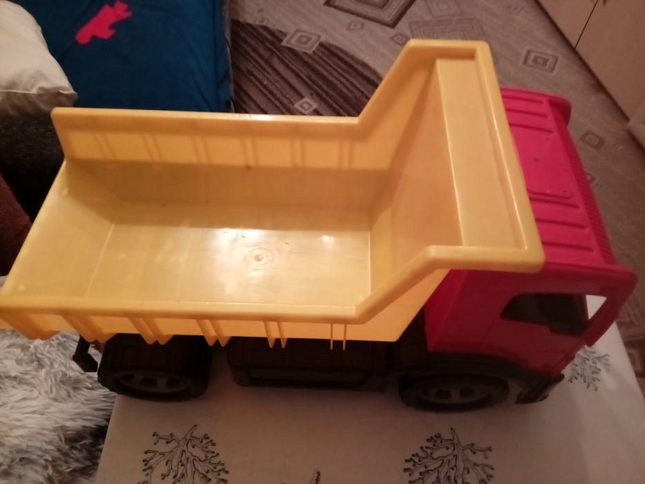 Камаз и толокар детский
