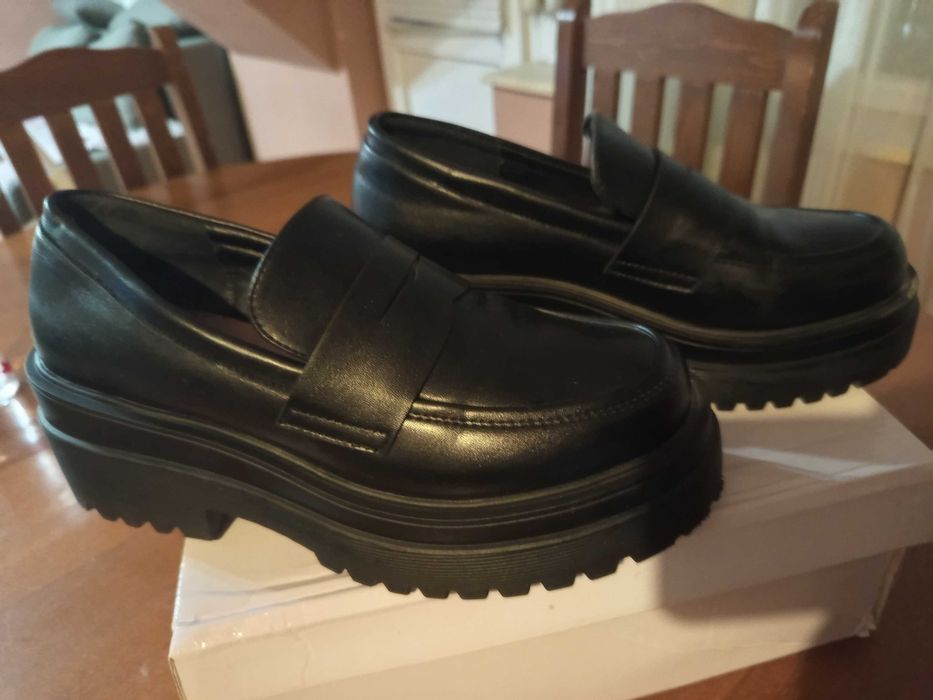 Дамски мокасини от естествена кожа