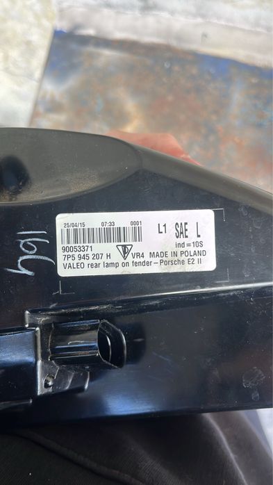 Задни стопове за порше VALEO rear lamp on fender - Porsche E2 lI