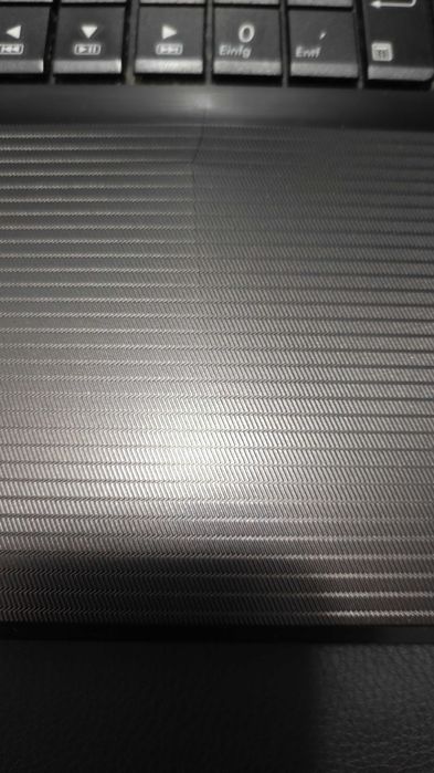 Laptop Asus K73SD  17.3 inch