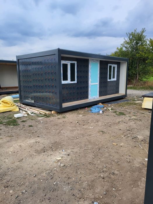 Vand containere modulare asigurăm transport și montaj oriunde în tara