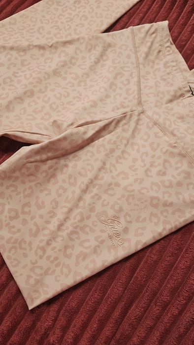 Клин и потник/топ - Guess