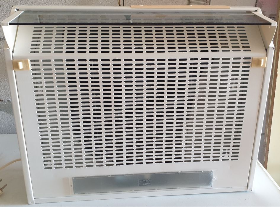 Продавам аспиратор за кухня марка Faber размери 60/ 48/ 15см