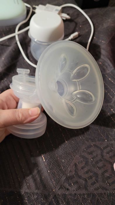 Електрическа помпа за кърма Philips AVENT Essential