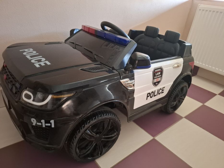 Mașinuță electrică