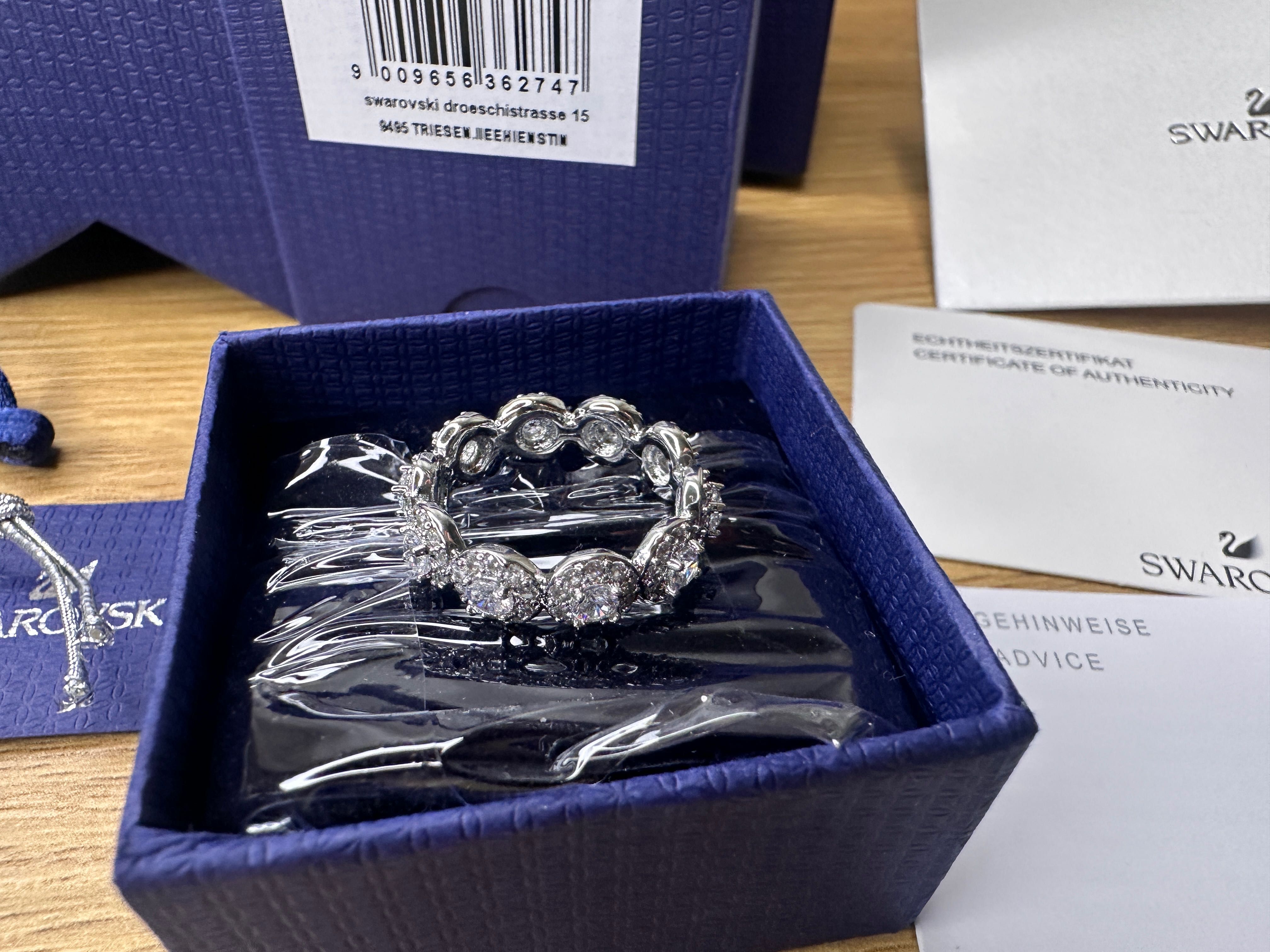 Inel si Cercei Swarovski angelic argintiu nou 52
