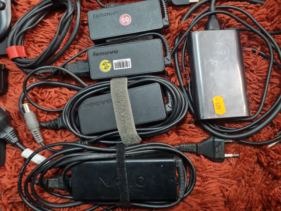 Incarcatoare baterii acumulatori Lenovo Sony vaio