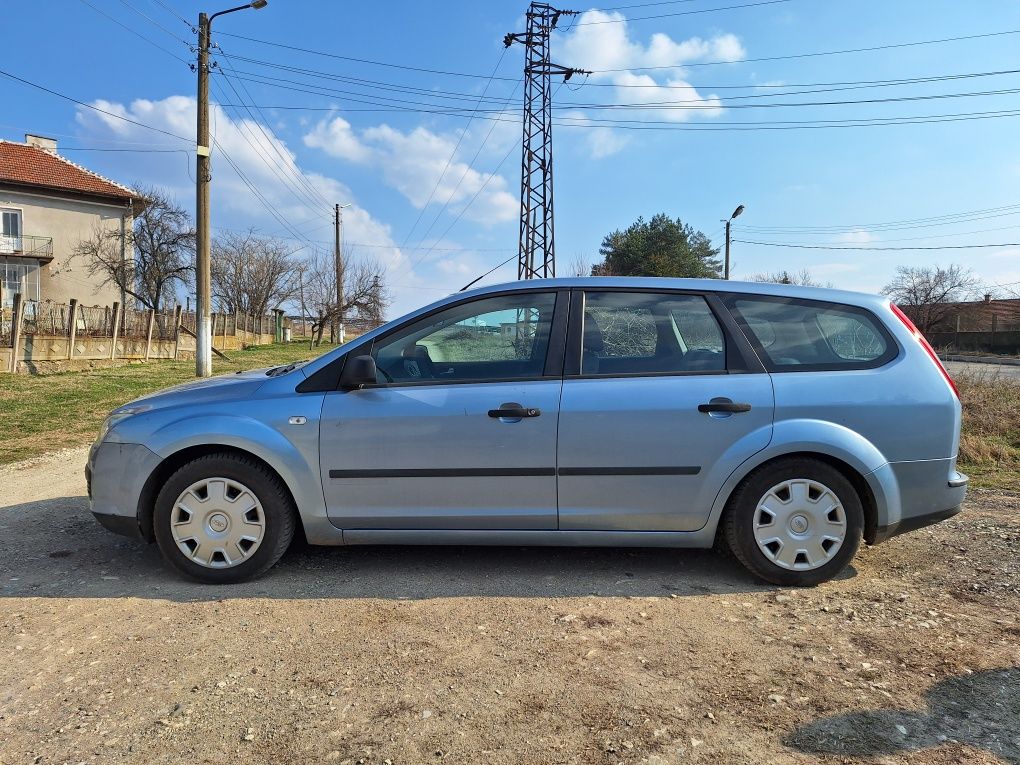 Продавам  Ford Focus Klima