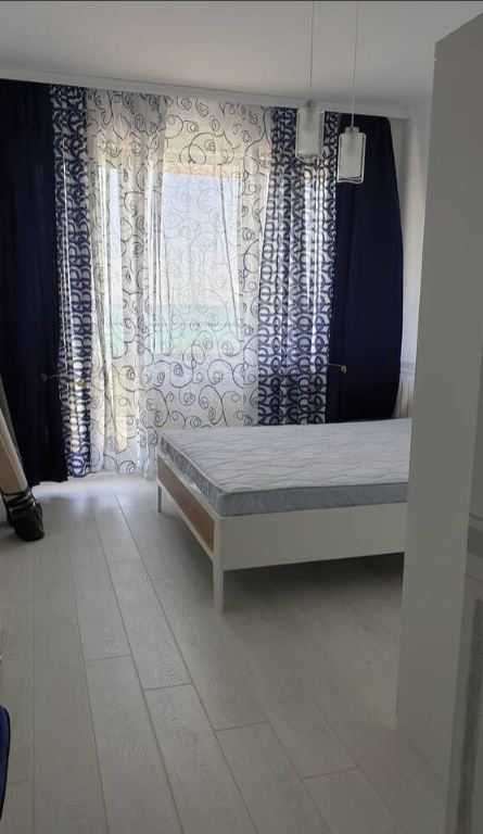 Дава се под наем Тристаен апартамент в Бургас, Лазур - 130 кв.м за 204 € - Снимка #5