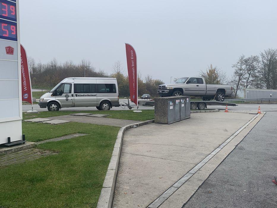 Dodge RAM 2500 Magnum 8.0