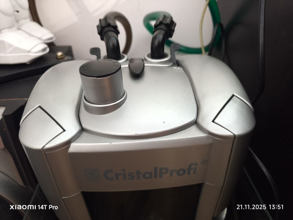 Vând filtru acvariu JBL cristal Profi e900