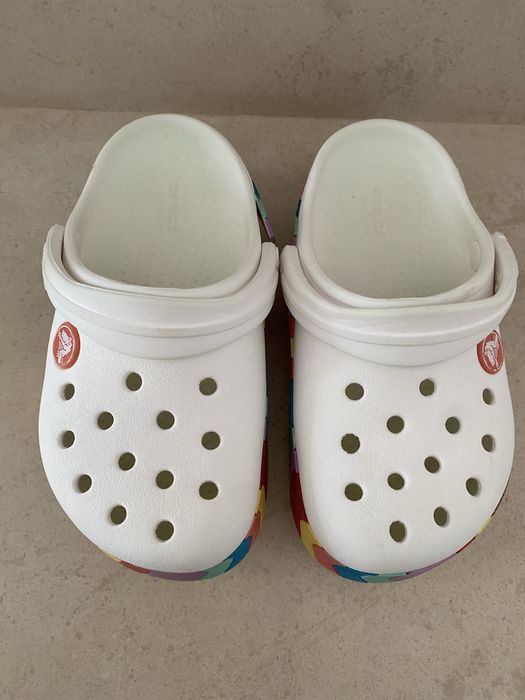 Vand crocs c9 in stare buna