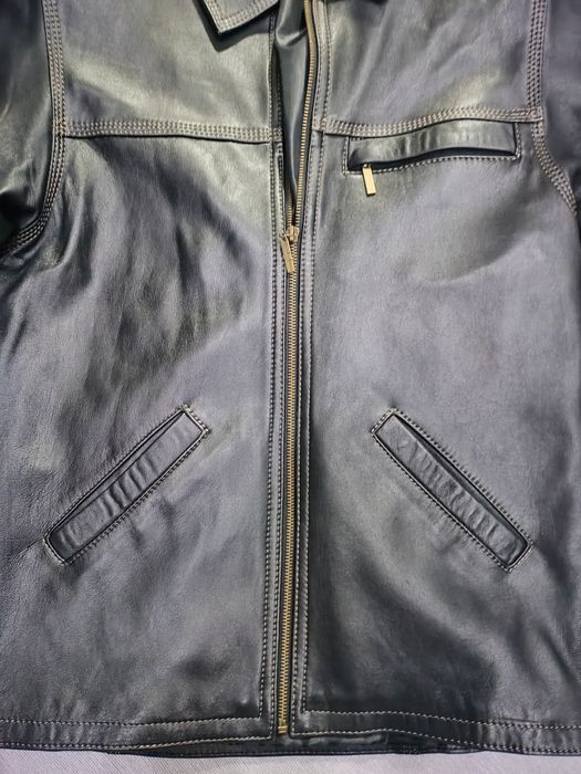 Geacă piele naturala ( nou nouță, M)