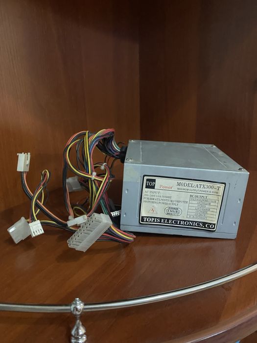 блок питания TOP Power, модель ATX300-T