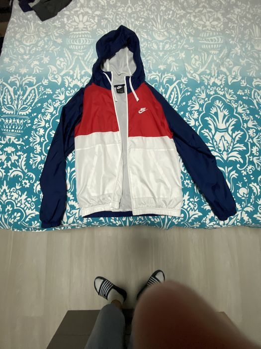 Суитшърт на Nike