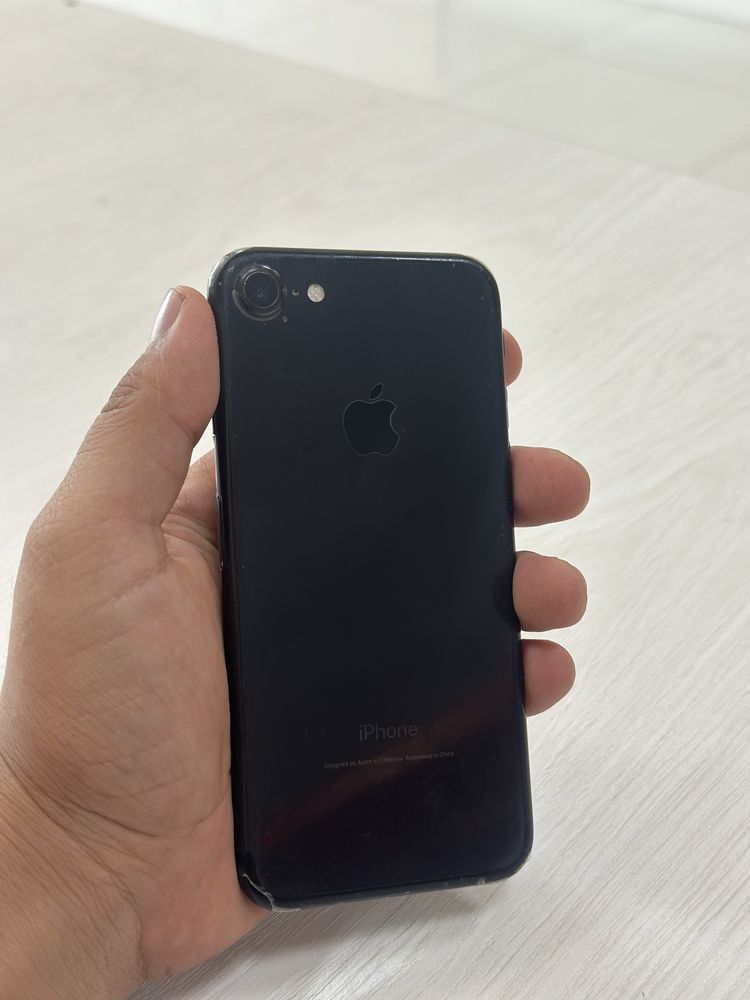 Iphone 7 sotiladi !