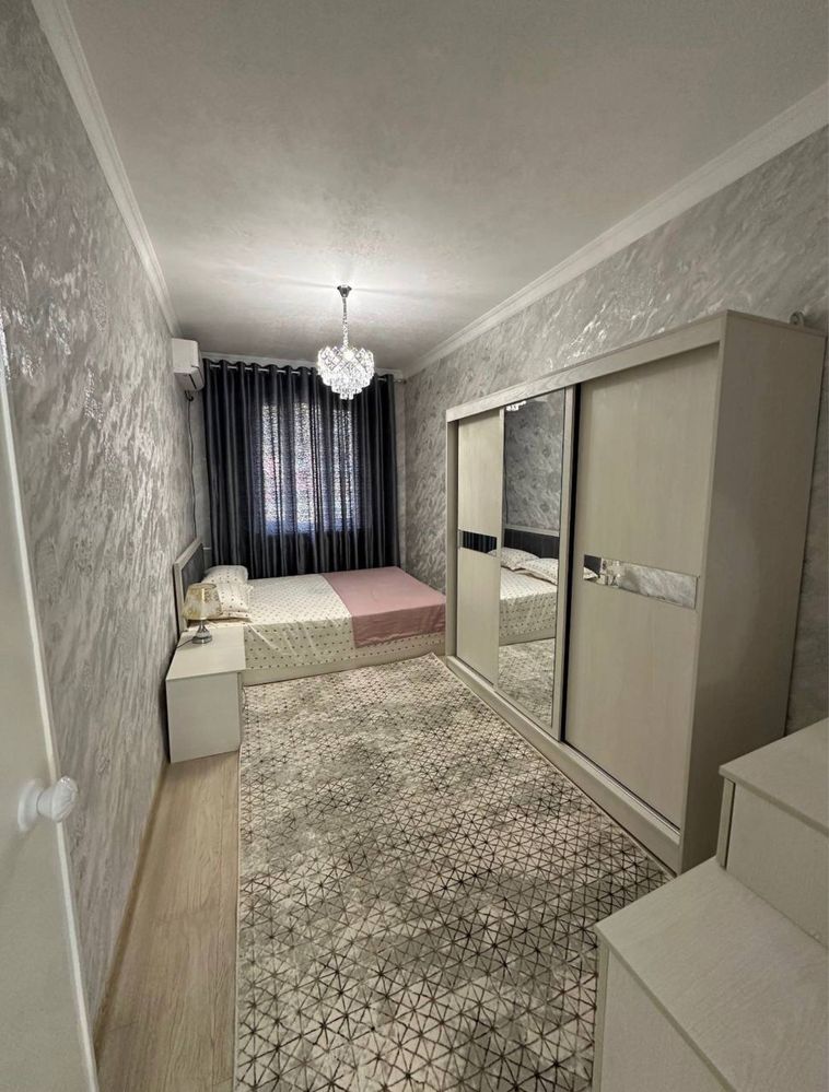 Мирзо Улугбек Метро янида квартира ижарага
