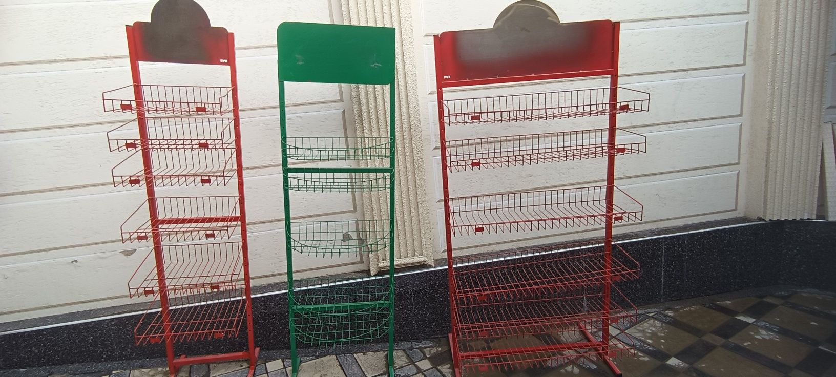 Продаются полки  б/у