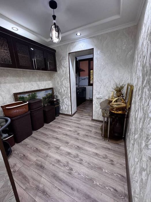 3х квартира Регистон