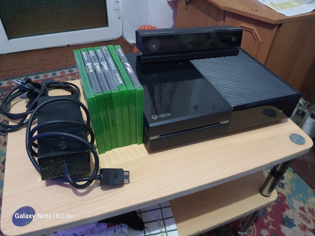 Consolă X-Box One Kinect