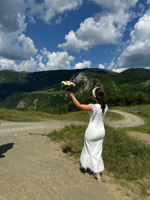 Vand rochie de cununie