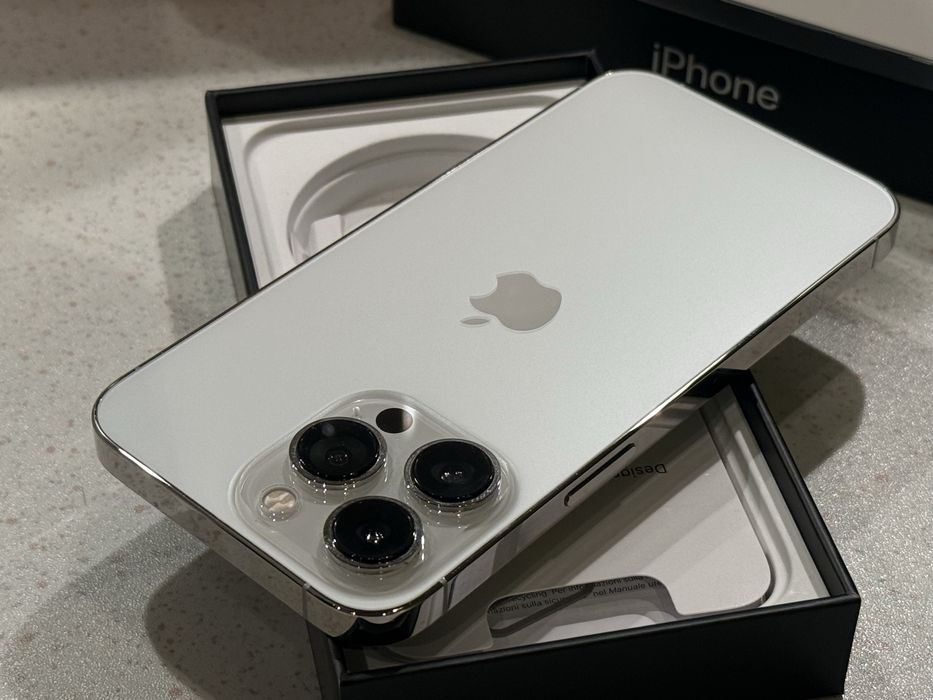iPhone 13 Pro 256GB Silver (бял) – Перфектен 100% Батерия!