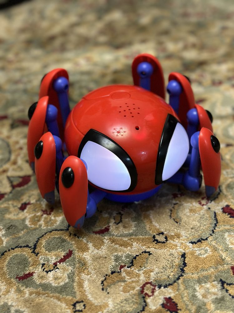 Электронный бот- паук Паучок Спайди