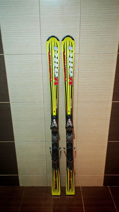 schiuri VOLKL RACETIGER SL RACING, extended double grip  170 cm