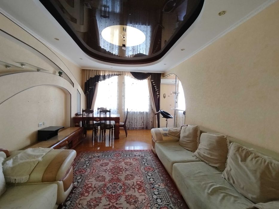 №1323 Продам 3 комнатную квартиру 74,5 кв.м.