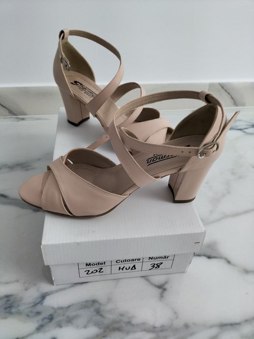 Sandale nude  cu toc gros