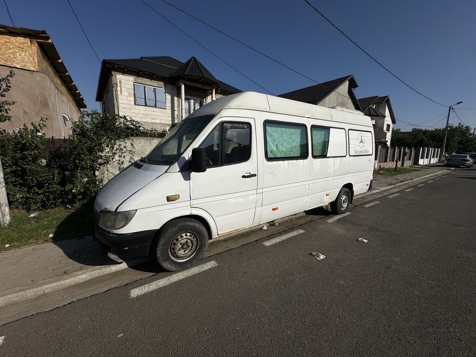 Mercedes Sprinter 2.2 CDI – Autoturism în acte