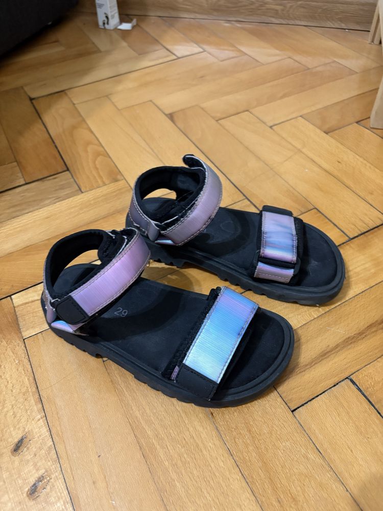 Сандали Zara неонови