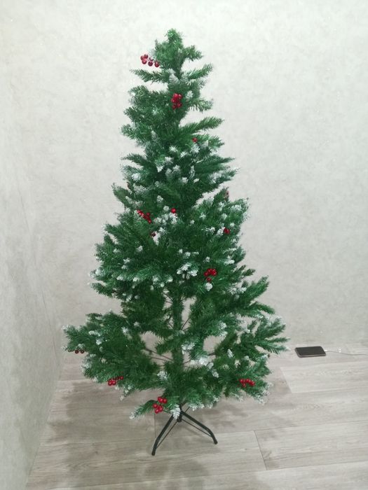 Продам искусственую Ёлку