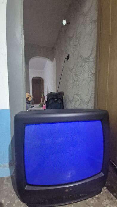 Продаётся телевизор LG