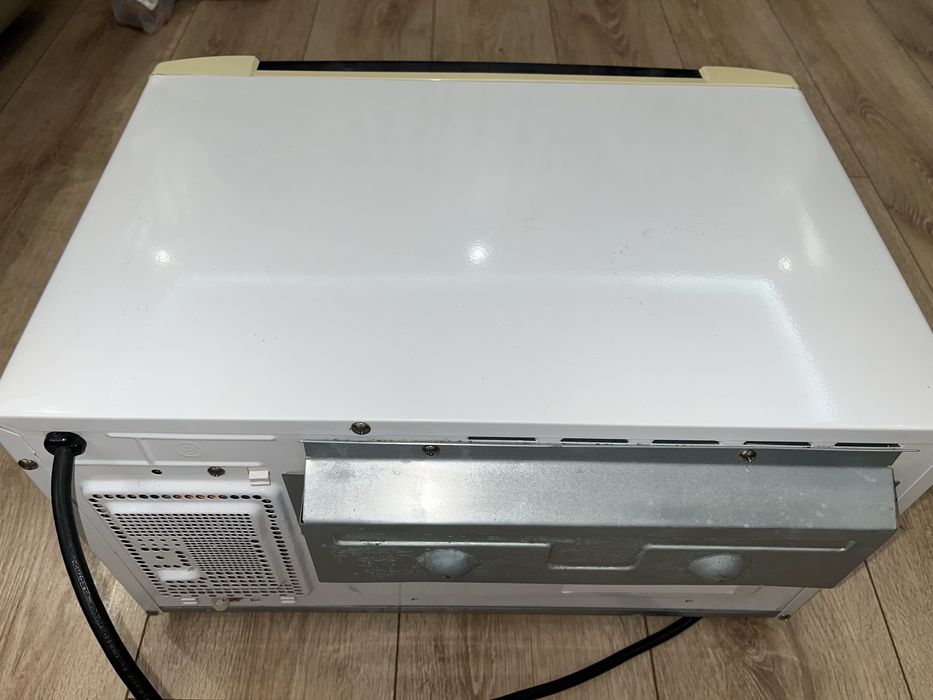 Cuptor cu microunde ELECTROLUX