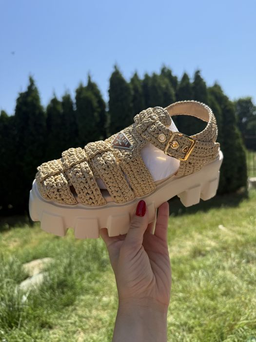 Prada 37,38,39,40 189лв НАЛИЧНИ