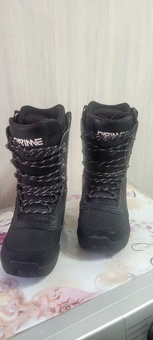 Продам батинки для сноуборда