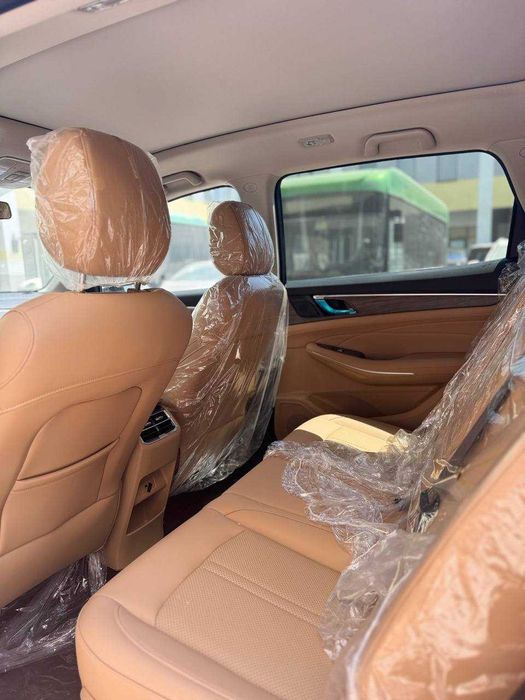 Dongfeng Fengon S508 Hybrid
